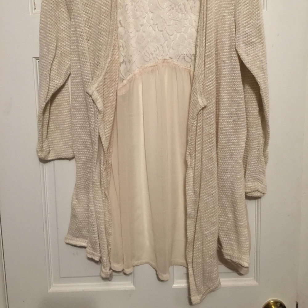 Cardigan - Picture 3 of 3